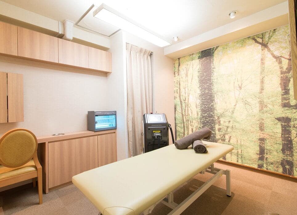 横浜駅前店の店舗写真5